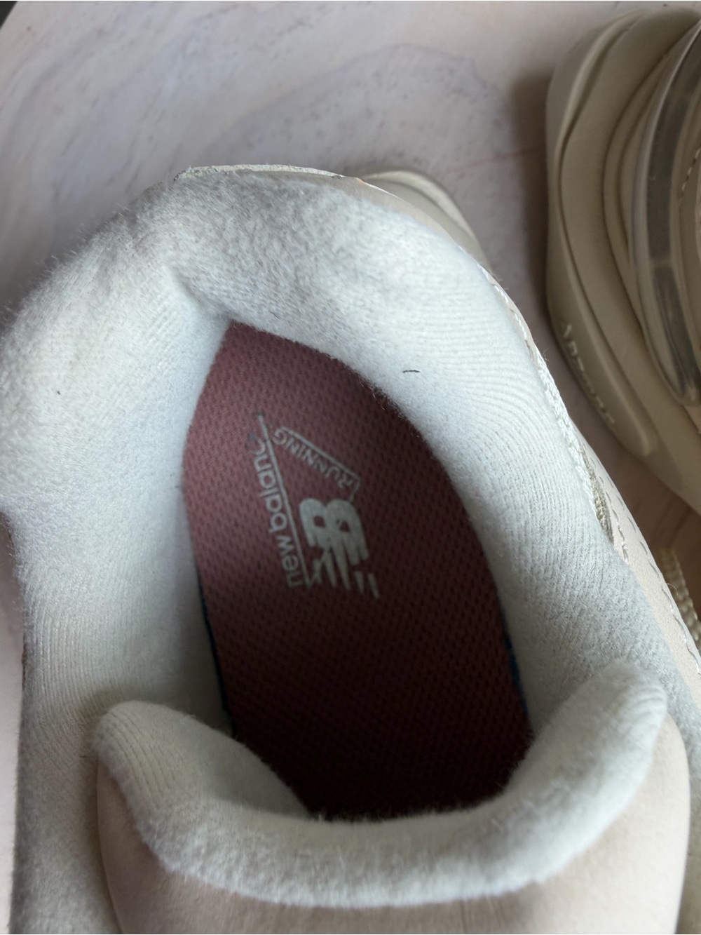 New Balance 9060 Sneakers - Picture 6 of 10